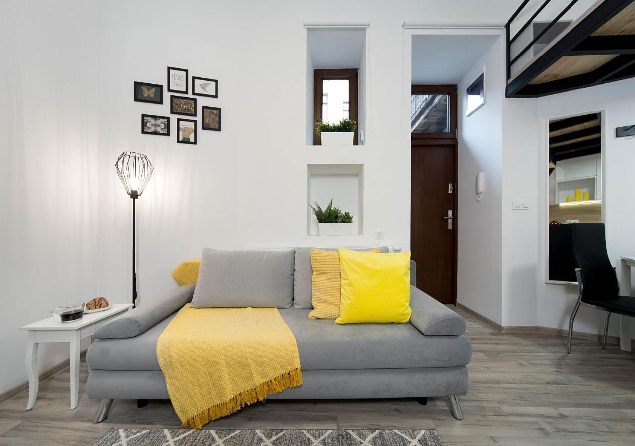 Centre Apartments-Old Town Krakow Luaran gambar